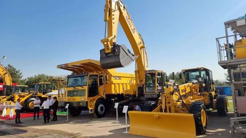 家用小型塔吊：揭秘其代理加盟背后的市场机遇