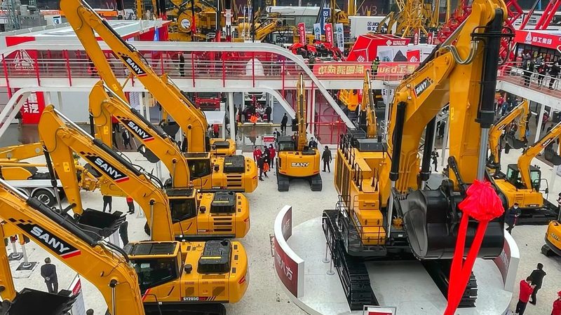 挖掘机租赁平台如何选择：关键要素与避坑指南